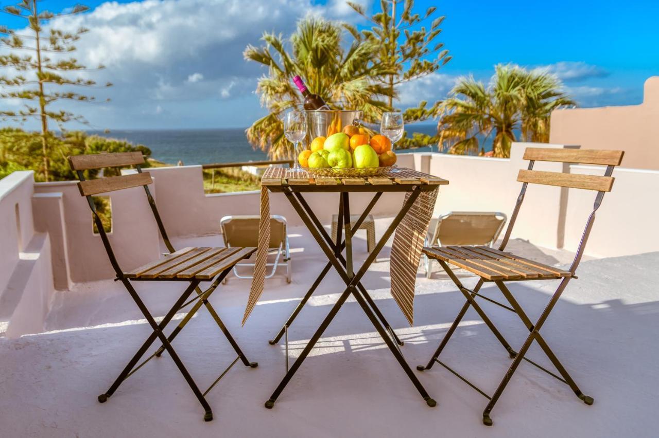 Gregory Village Sea View Apartahotel Stalós